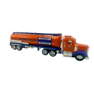LIONEL‎ TMT-18126 Tanker Toy Truck with Operating Lights-Sounds-COINBANK